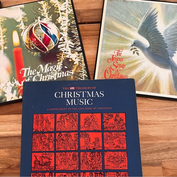 Bundle Christmas Vinal Including The LIFE Treasury of Christmas Music Volume 1 - Picture 1 of 11